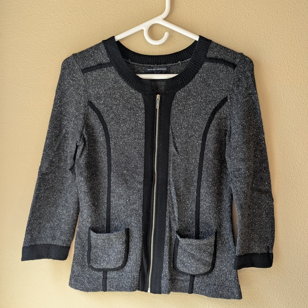 Banana Republic Gray Zip-Up Cardigan with Pockets